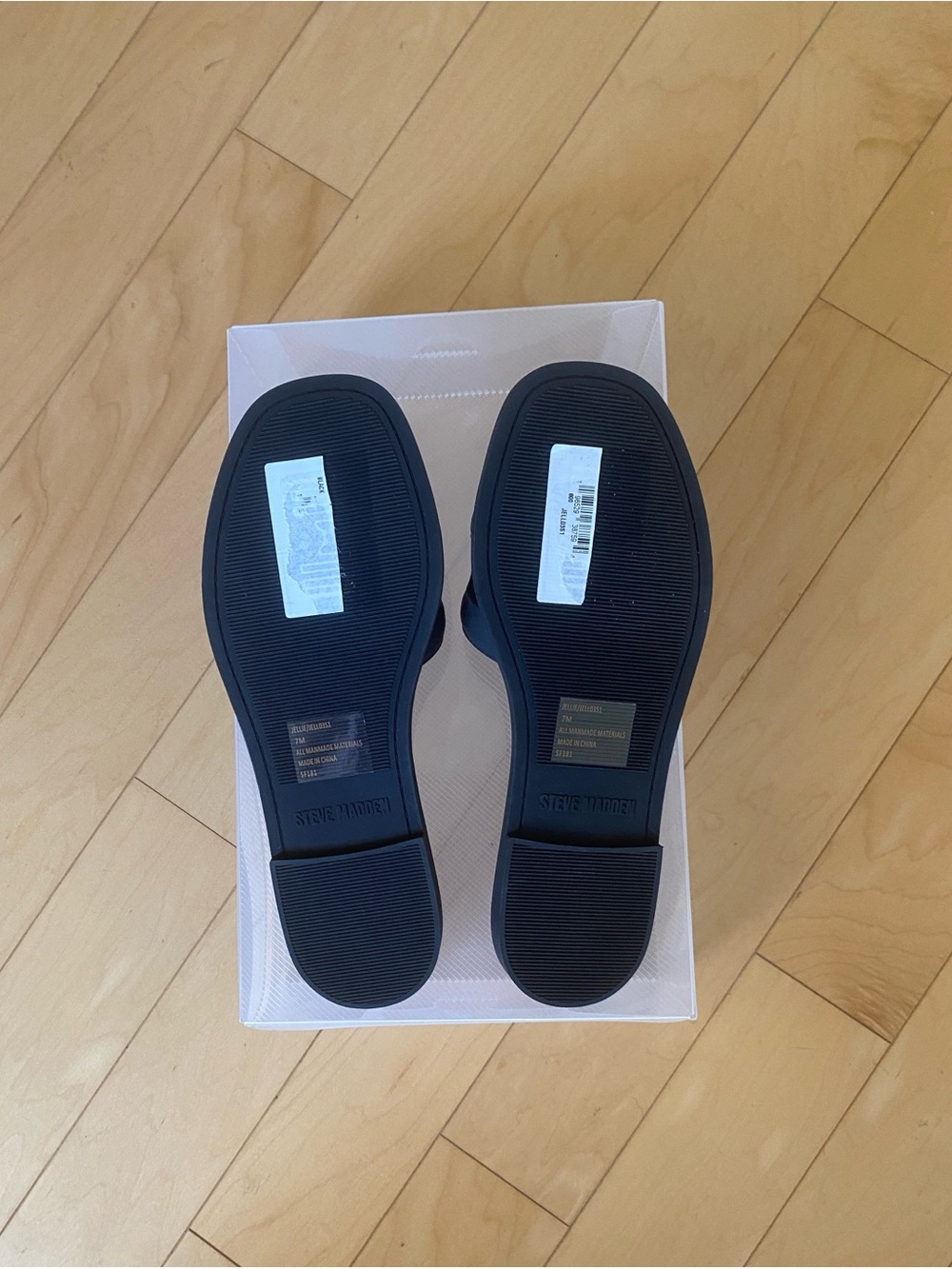 Steve Madden Black Jellie Slide Sandals with Logo Accent - Picture 5 of 7